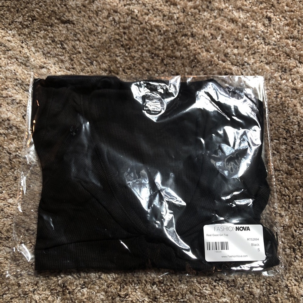fashion nova shirt bundle - Picture 4 of 6